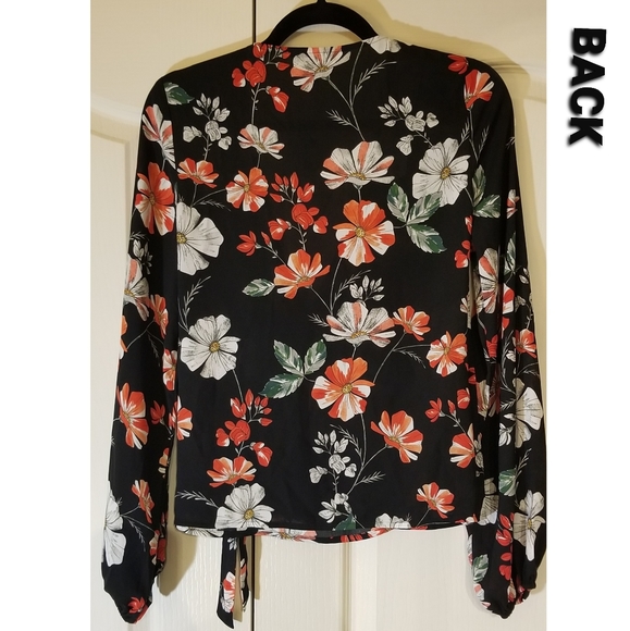 NWT Floral Print Kimono - Picture 3 of 6